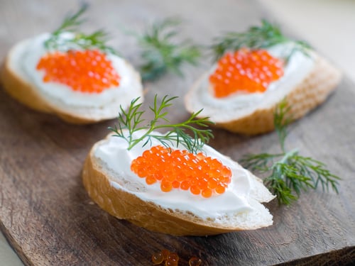Hors-d »uvre au caviar