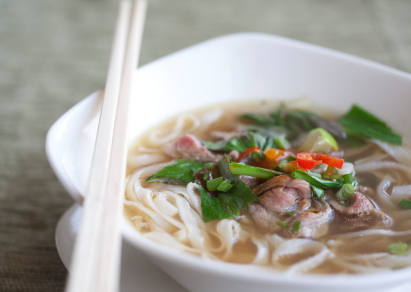 Soupe-repas vietnamienne au boeuf