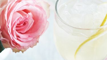 Cocktail au chardonnay et au citron