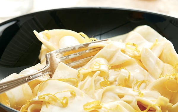 One-pot-pasta: Pappardelles à la vodka et au citron