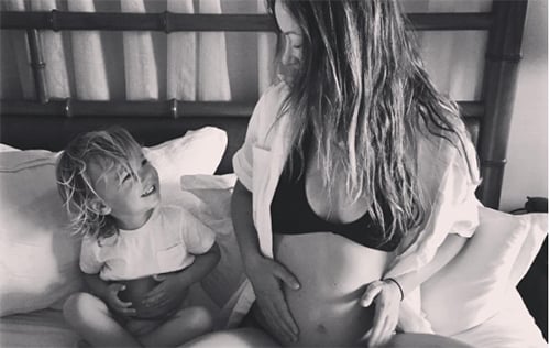 Ces stars qui ont annoncé leur grossesse sur Instagram