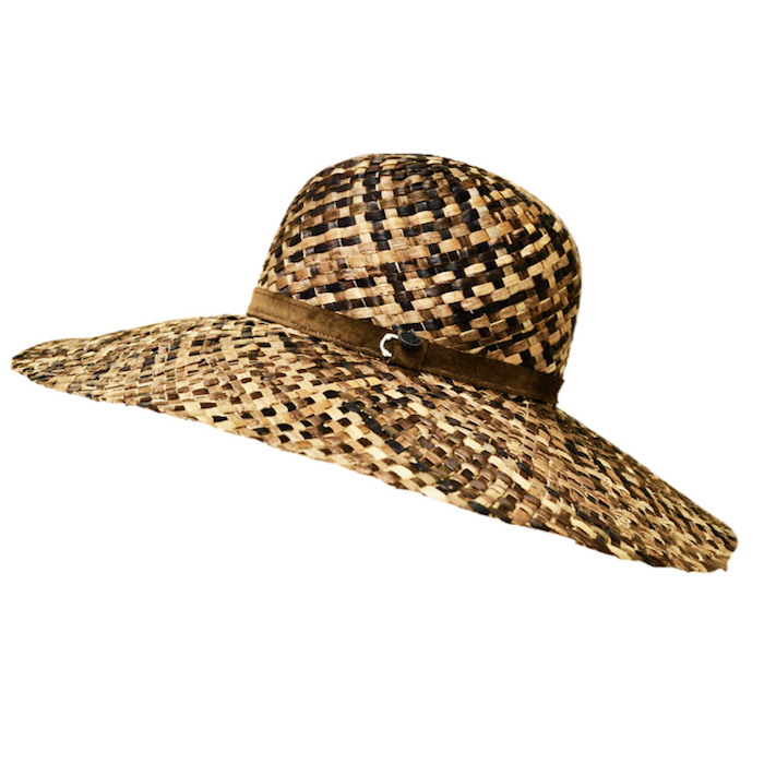 Nouveau: Mariouche Gagné lance des chapeaux d’été!