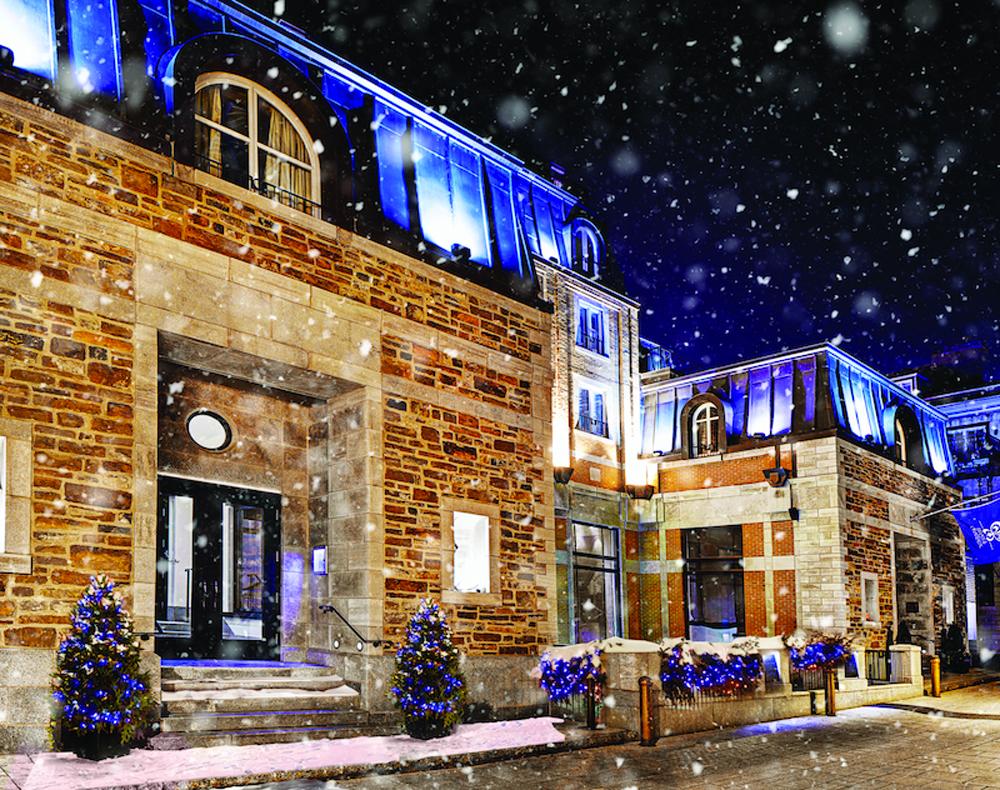 <h2>Le marché d’Antoine</h2>
<p>L’auberge Saint-Antoine accueille un tout nouveau marché mettant en vedette des créateurs québécois qui exposent accessoires beauté, articles pour la maison et produits gourmands.</p>
<p><strong>Du 25 au 26 novembre 2017, Québec</strong></p>
<p><a href="https://www.facebook.com/events/1812837795423446/" target="_blank">Facebook Le marché d’Antoine</a></p>
