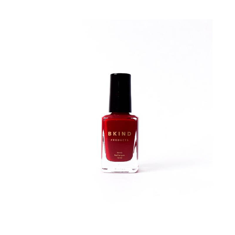 <h2>Vernis à ongle Lady in Red, <a href="https://bkind.ca/collections/nailpolish" target="_blank">Bkind</a>, 16 $</h2>
