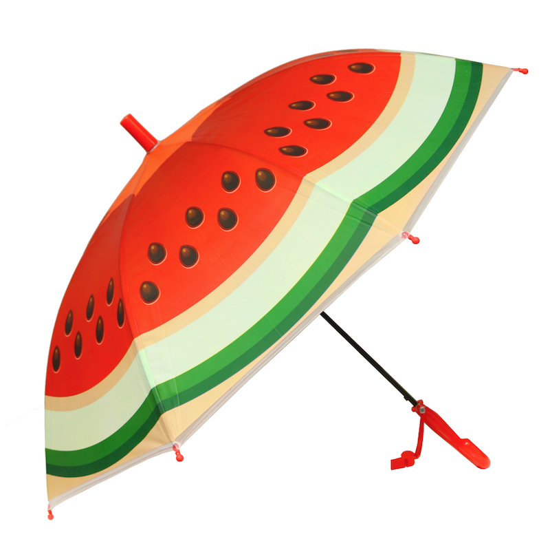 <p>Parapluie fruit, <a href="https://www.clement.ca/fr/product/produits/articles-pour-bebes/saisonnier/parapluies/parapluie-fruit-2-6-90133.aspx?unite=001&color=2201510&pn=gi%3d3%26cat%3d1&galst=enfant-parapluies">Clément</a>, 9,99 $ </p>
