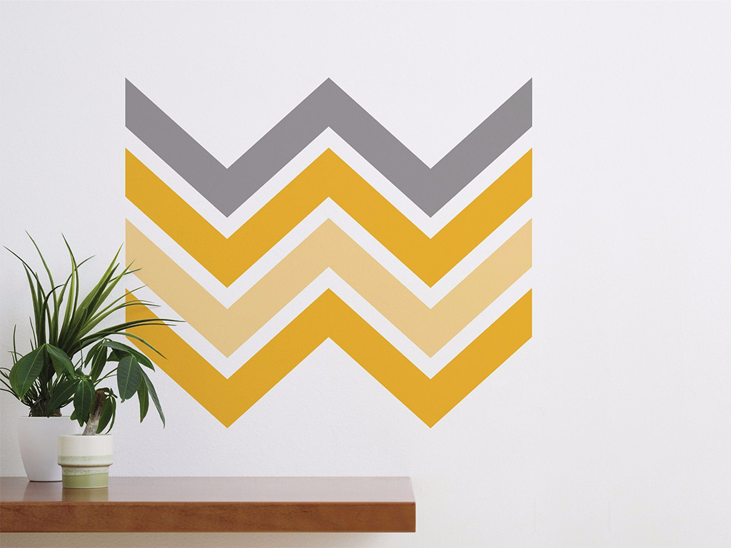 <h2>Adhésif mural, <a href="http://www.canadiantire.ca/fr/pdp/canvas-wall-decal-yellow-chevron-0700237p.html#srp" target="_blank" rel="noopener">Canadian Tire</a>, 24,99 $</h2>
