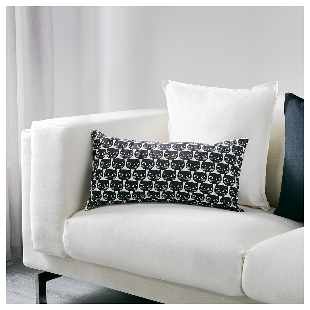 <h2><a href="http://www.ikea.com/ca/fr/catalog/products/50320952/" target="_blank" rel="noopener">Coussin</a></h2>
<p>MATTRAM<br />
6,99$</p>

