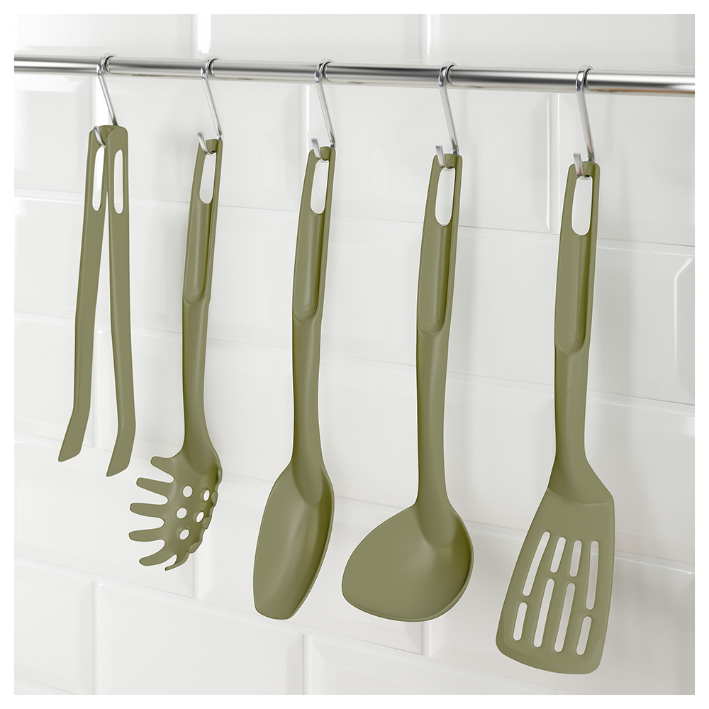 <h2><a href="http://www.ikea.com/ca/fr/catalog/products/50319034/" target="_blank" rel="noopener">Ustensiles de cuisine, 5 pièces</a></h2>
<p>SPECIELL<br />
4,99$</p>
