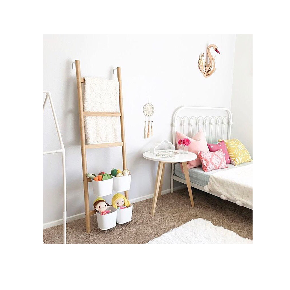 <h1>La chambre à l’échelle</h1>
<p>Photo: <a href="https://www.instagram.com/p/BfBetwHDwED/?tagged=childrensroom" target="_blank" rel="noopener">@theprintedhome</a></p>
