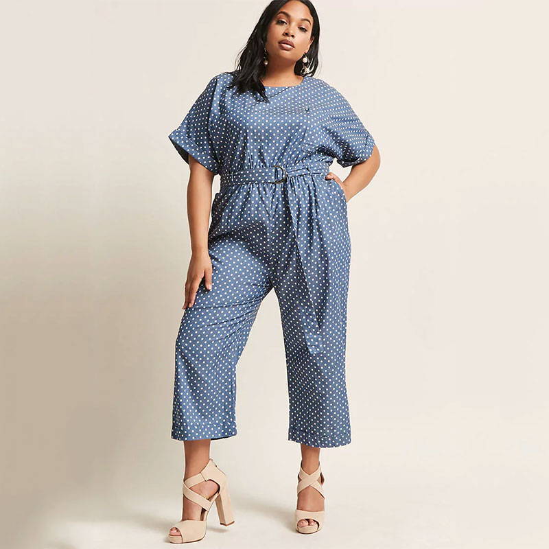 <p>Combinaison, <a href="http://www.forever21.com/CA/Product/Product.aspx?BR=plus&Category=plus_size-rompers-jumpsuits&ProductID=2000258307&VariantID=" target="_blank" rel="noopener">Forever 21</a> taille plus, 69,90 $</p>

