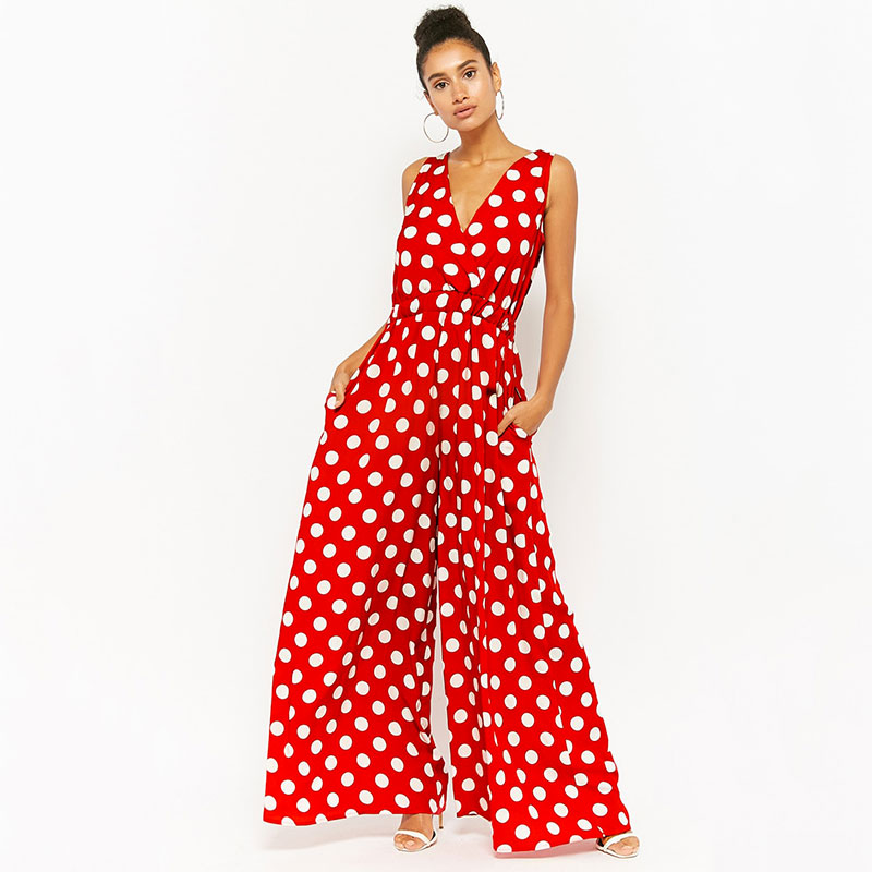 <p>Combinaison, <a href="http://www.forever21.com/CA/Product/Product.aspx?BR=f21&Category=dress_romper&ProductID=2000287828&VariantID=" target="_blank" rel="noopener">Forever 21</a>, 56 $</p>
