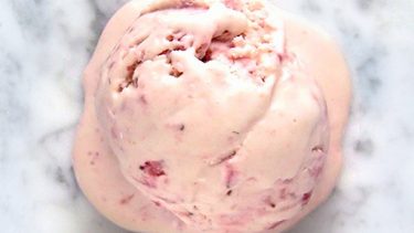 Crème glacée aux fraises