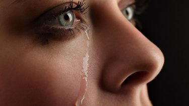 Les femmes pleurent-elles trop?
