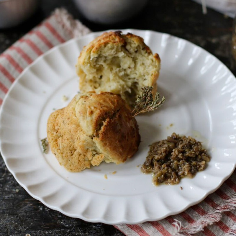 Muffin aux pommes de terre et fines herbes